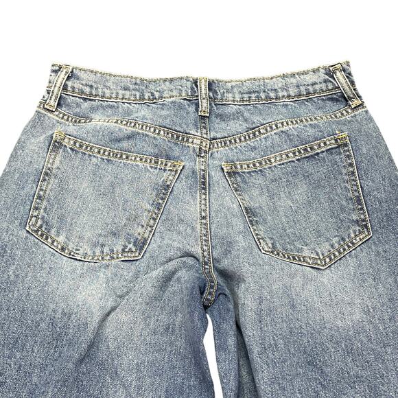 Universal Thread Boyfriend Denim Jeans Women’s Size 2/26R Cuffed Patched‎ - Picture 10 of 12